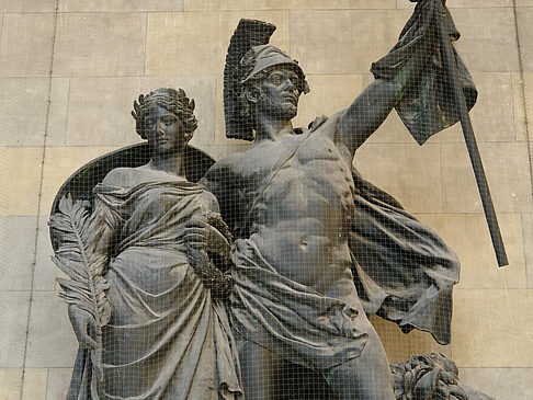 Bayerisches Armeedenkmal an der Feldherren - Bayern (München)