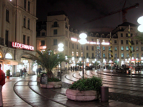 Karlsplatz Fotos