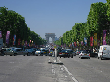 Auf der Champs Elysees - Ile de France - Paris (Paris)