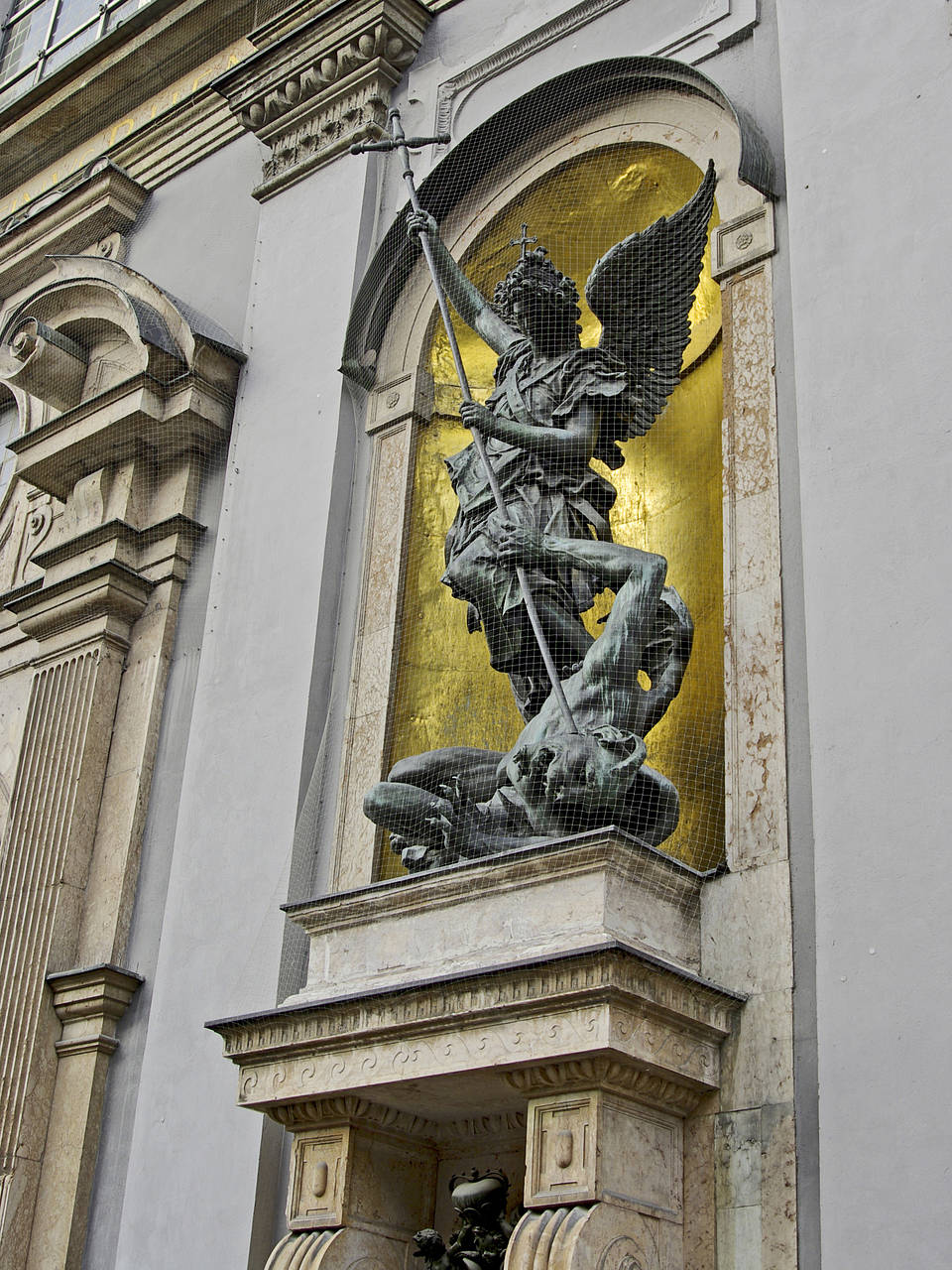Michaelskirche Impressionen Sehenswürdigkeit  