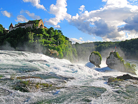  Bild Reiseführer  Vielfotografiert: Der Rheinfall bei Schaffhausen